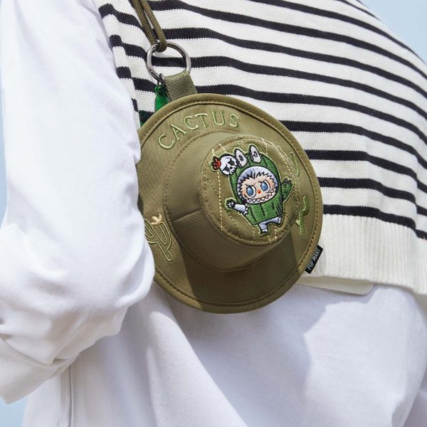 Mini Bolso de Sombrero Labubu Cactus – Serie Fall In Wild - Imagen 3
