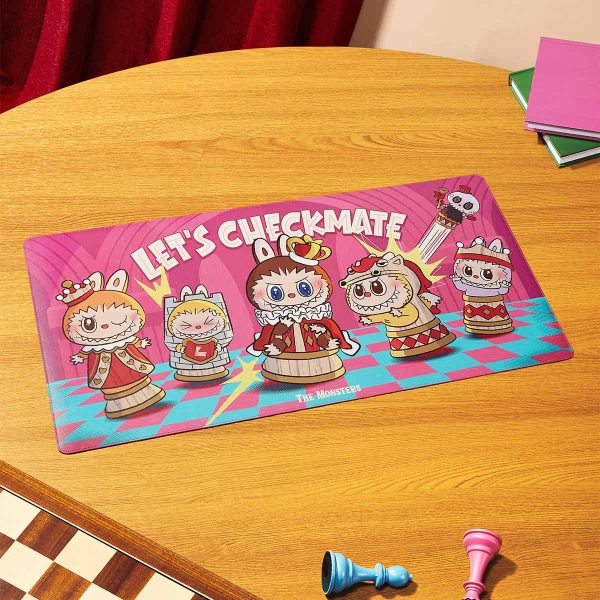 Alfombrilla de Escritorio Labubu – Serie Let’s Checkmate - Imagen 2