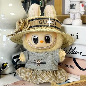 Labubu Countryside Elegance – Encanto Rústico y Suavidad