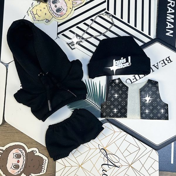 Conjunto Black Streetwear para Labubu – Estilo Urbano y Carisma - Imagen 2