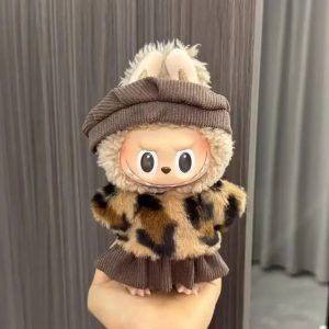Traje Leopardo Trendy para Labubu – Edición Salvaje y Chic