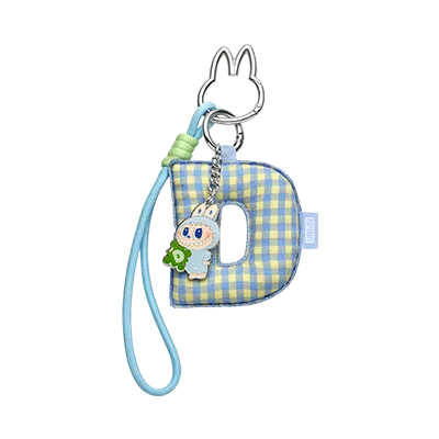 Colgante Labubu Letra “D” – Serie Pin for Love | Edición Coleccionable Oficial