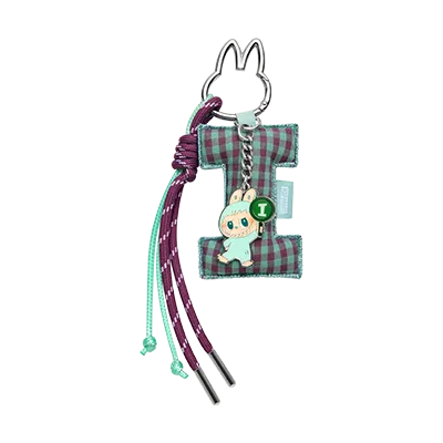 Colgante Labubu Letra “I” – Serie Pin for Love | Edición Coleccionable Oficial