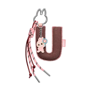 Colgante Labubu Letra “U” – Serie Pin for Love | Edición Coleccionable Oficial