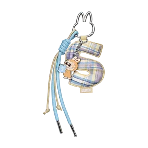 Colgante Labubu Letra “S” – Serie Pin for Love | Edición Coleccionable Oficial